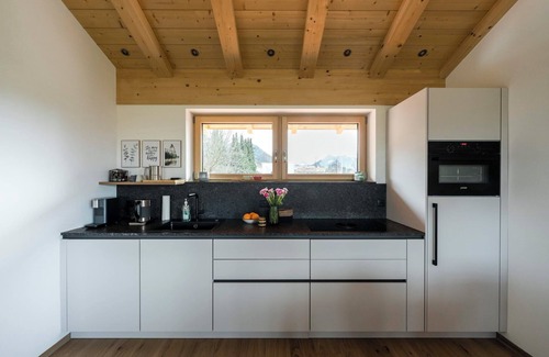 Grainbach Casa | Ferienwohnung mit Bergblick und 2 Separaten Schlafzimmern