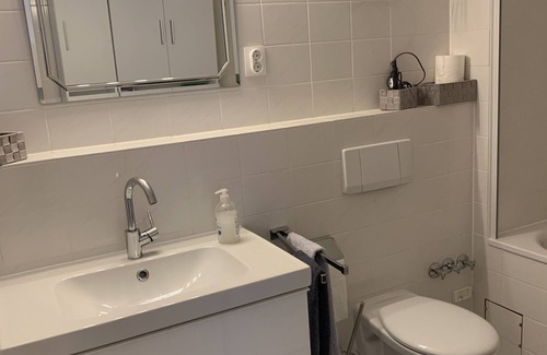Innenhafen Apartamento | Ferienwohnung mit Meerblick und Direktzugang zur Nordsee - Helgolandavantgarde