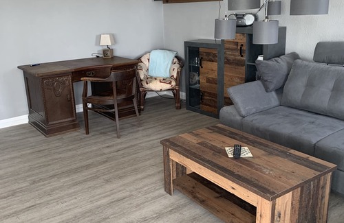Innenhafen Apartamento | Ferienwohnung mit Meerblick und Direktzugang zur Nordsee - Helgolandavantgarde