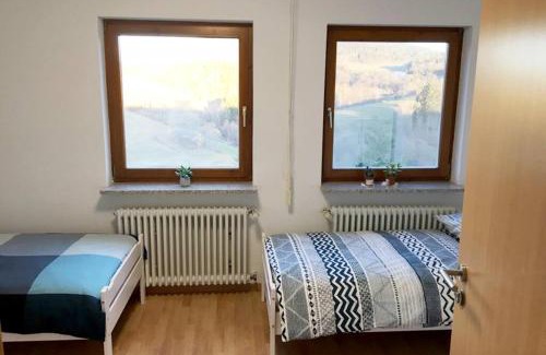 Waldstetten Apartamento | Ferienwohnung mit fantastischem Ausblick & SmartTv