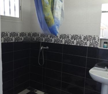 Cite Al Mohammadi Apartamento | Ferienwohnung mit Stadt-und Meersicht
