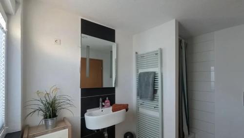 Bad Vilbel Apartamento | Ferienwohnung Monteurwohnung Bad Vilbel