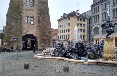 Mitte Apartamento | Ferienwohnung Nürnberg
