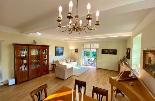 Loschwitz Apartamento | Ferienwohnung Natur und Kunst