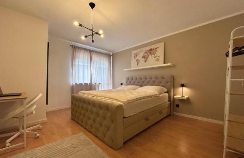 Oberhof Apartamento | Ferienwohnung Naturkraft mit Tiefgaragenstellplatz und Balkon