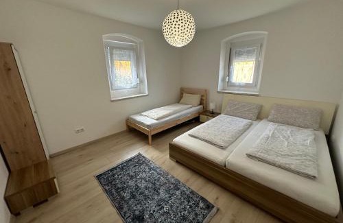 Gaspoltshofen Apartamento | Ferienwohnung Niederthalheim