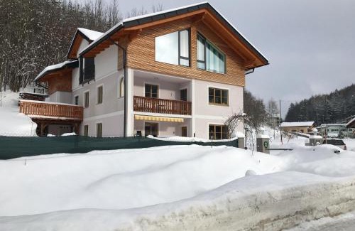 Hof bei Salzburg Apartamento | Ferienwohnung Oswald Fuschlsee