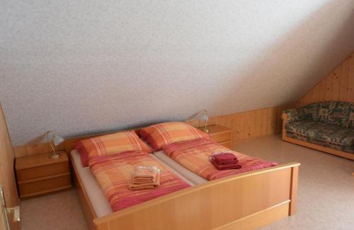 Puergg-Trautenfels Apartamento | Ferienwohnung Pöreiterhof