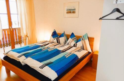 Aeschi bei Spiez Apartamento | Ferienwohnung Pfrundmatte mit Panoramablick