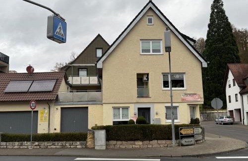 Waldenbuch Apartamento | Ferienwohnung "SCHÖNBUCH" , Pension Wauri