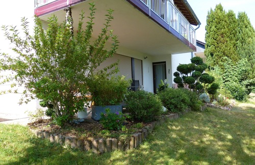 Weilrod Apartamento | Ferienwohnung Schöne Aussicht