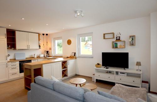 Schoenwald Apartamento | Ferienwohnung Schönwaldblick - 2 große Balkone mit traumhafter Sicht - barrierefrei - Mein SWH
