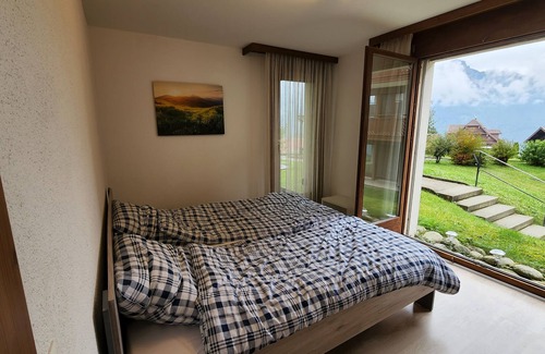 Ruetli Apartamento | Ferienwohnung Solohike - Tolle Lage am Vierwaldstätter See