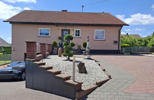 Losheim am See Apartamento | Ferienwohnung Sonnenwinkel