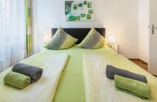 Altstadt Apartamento | Ferienwohnung Stachel A