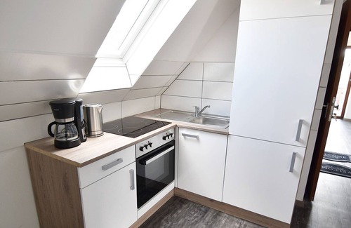 Troisdorf Apartamento | Ferienwohnung T18, 1 Schlafzimmer, Max. 4 Personen