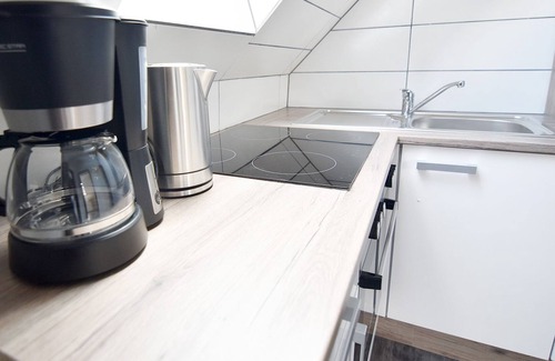 Troisdorf Apartamento | Ferienwohnung T18, 1 Schlafzimmer, Max. 4 Personen