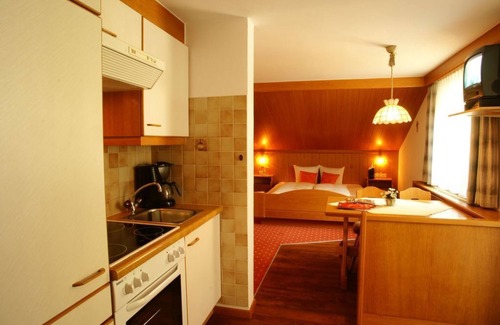 Jerzens Apartamento | Ferienwohnung Taubenschlag - Landhaus Raich