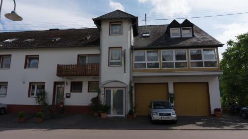 Mehring Apartamento | Ferienwohnung und Gästezimmer Reis-Kohl
