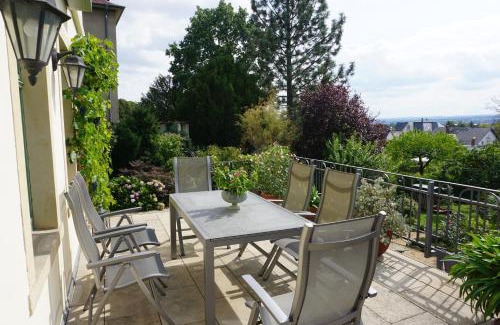 Niederloßnitz Apartamento | Ferienwohnung Villa Barbara auf der sächsischen Weinroute