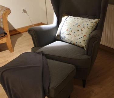 Altenbeken Apartamento | Ferienwohnung Vogelvilla