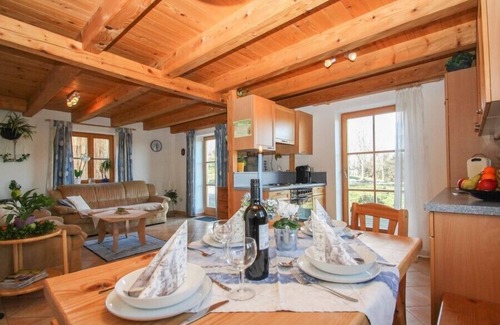 Traunstein Apartamento | Ferienwohnung "waldblick" 80m², Eg-anbau 2 Pers., Nichtraucher, W-lan