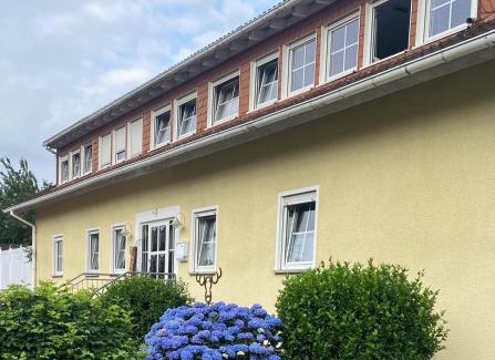 Scheidt Apartamento | Ferienwohnung Waldblick