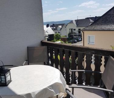Osann-Monzel Apartamento | Ferienwohnung Weingut Sanders & Sanders