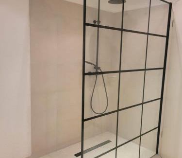 Oberelbert Apartamento | Ferienwohnung Westerwaldblick großzügige Wohlfühloase mit Terrasse