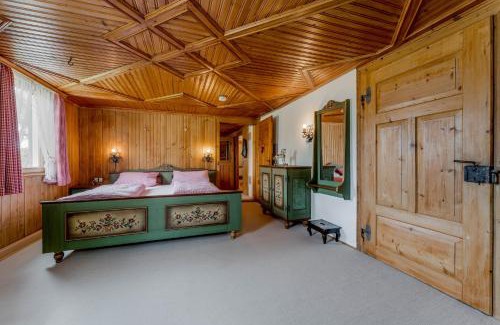 Gruenenbach Apartamento | Ferienwohnung Wiesengrün - uriger Hüttenstil