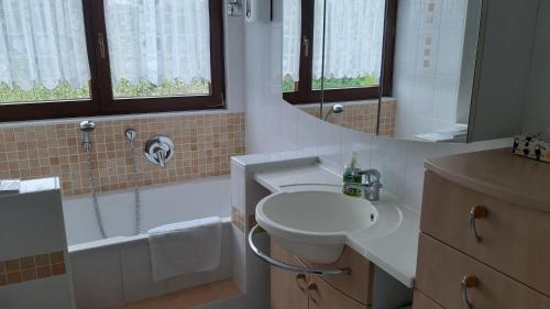 Runkel Apartamento | Ferienwohnung-Zweiburgenblick