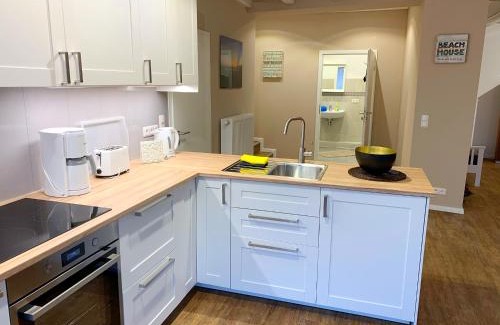 Itzehoe Apartamento | Ferienwohnungen Arp "Beach House" mit Terrasse und Parkplatz