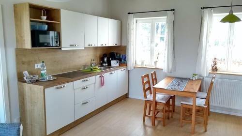 Oberseifersdorf Apartamento | Ferienwohnungen Mühlenhof Oberseifersdorf