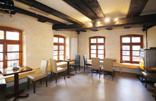 Schwaebisch Gmuend Apartamento | Ferienwohnungen-Gmuend Stadtherberge Mühlbergle