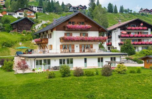 Hirschegg Apartamento | Ferienwohnungen Hörmann