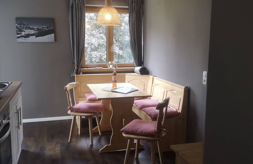 Bichlbach Apartamento | Ferienwohnungen Haus Almrausch - Stärke der Berge