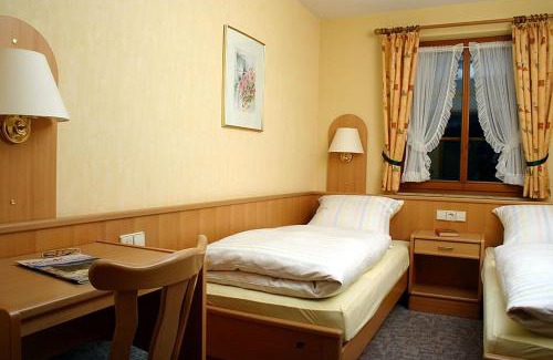 Altglashutten Apartamento | Ferienwohnungen Haus Schwörer