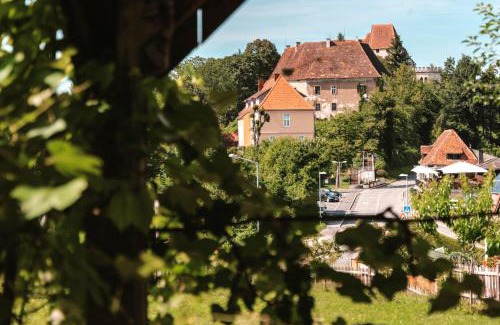 Leibnitz Apartamento | Ferienwohnungen Karin am Seggauberg