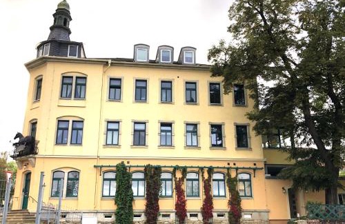 Gorbitz-Sud Apartamento | Ferienwohnungen Landeskrone Dresden
