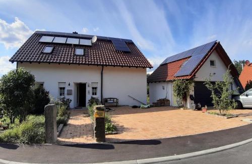 Grossheirath Apartamento | Ferienwohnungen Leffer