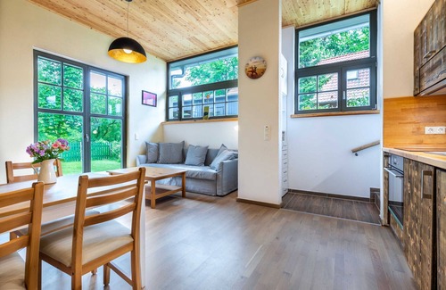 Steffenshagen Apartamento | Ferienwohnungen Sonne und Mond Kombibuchung - Ferienhaus Sonne, Mond und Sterne bei Kühlungsborn OFC