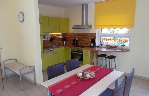 Coschuetz Apartamento | Ferienwohnungen Uhlemann - nur 15 Minuten bis in die Altstadt