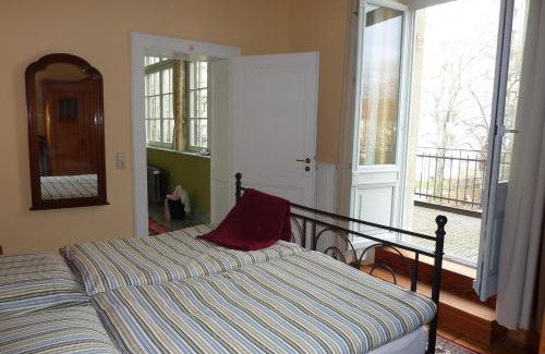 Suedvorstadt Apartamento | Ferienwohnungen Villa Haniel Paul