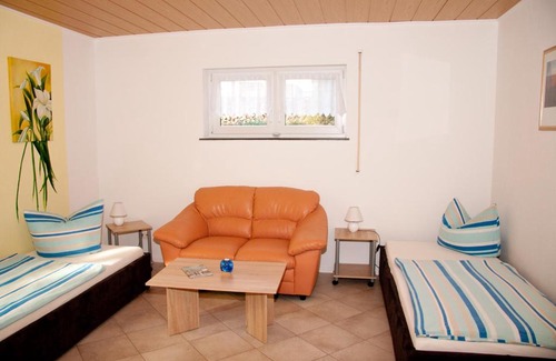 Burghausen-Rueckmarsdorf Apartamento | Ferienwohnungen Zeise