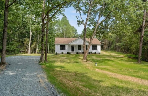 Cobham Casa | Fern Cottage - Family Home