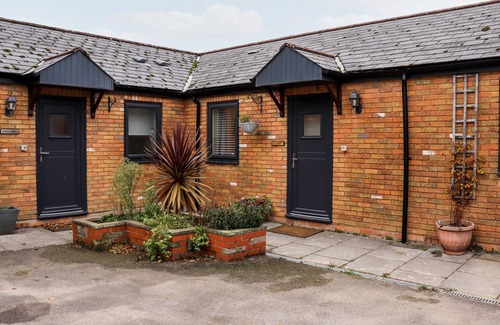 Nantgarw Cabaña | Fern Cottage