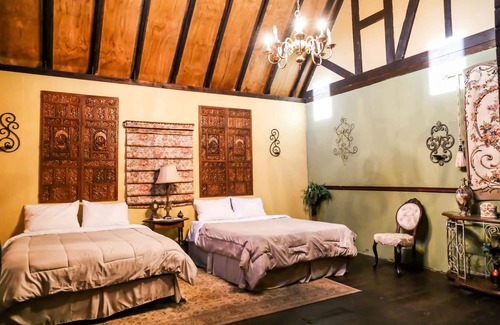 Valle de Guadalupe Cabina | Fernabella's Lodge