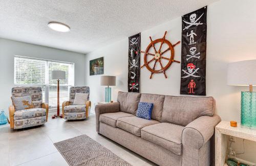 Fernandina Beach Casa | Fernandina Beach Townhome, Steps to Public Beach