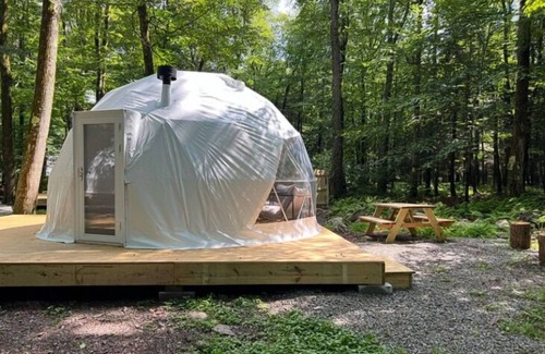 Greentown Cabina | Ferncrest Campground