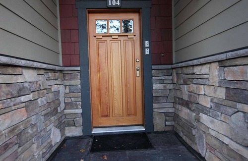 East Kootenay Casa | Fernie - Pinnacle Ridge Chalet 43-104